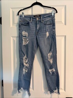 Express Women's Skinny Ripped Jeans in Light Blue Wash